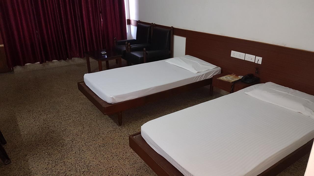 كولاّم Hotel Shah International المظهر الخارجي الصورة